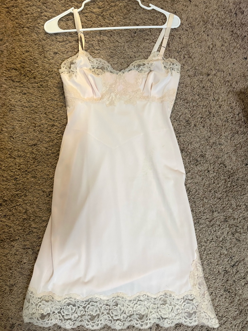 Lace-Trim Slip Chemise in Ivory